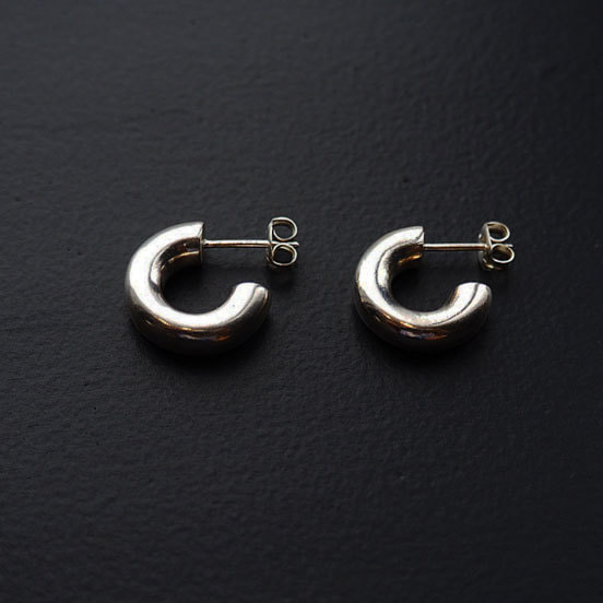 Manmaru earring